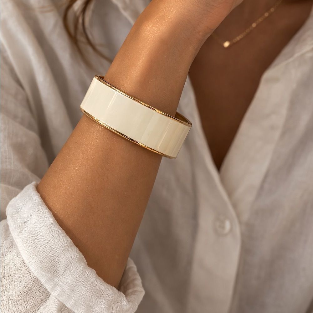 J.Crew Ivory Ecru and Gold Enamel bangle Bracelet